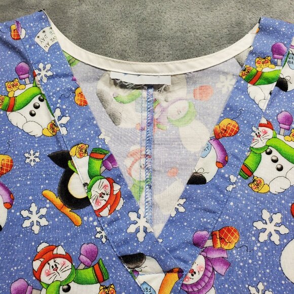 Snowman and Penguin Holiday Graphics V-neck Scrub Top 2 Pockets Blue Wm Sz 3XL - Picture 3 of 10